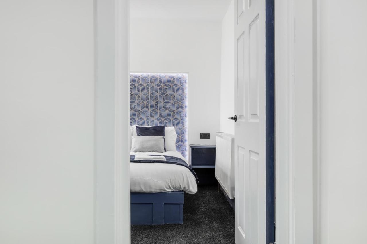 Crystal Towers Sasco Apartments Blackpool Exterior photo